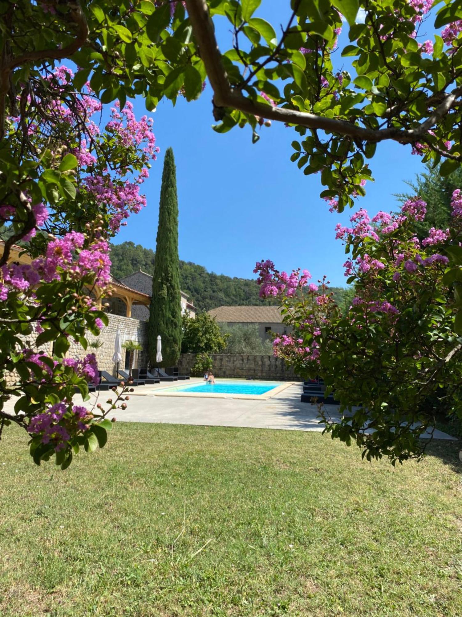Bed and Breakfast Domaine Les Buis Saint-Fortunat-sur-Eyrieux Экстерьер фото