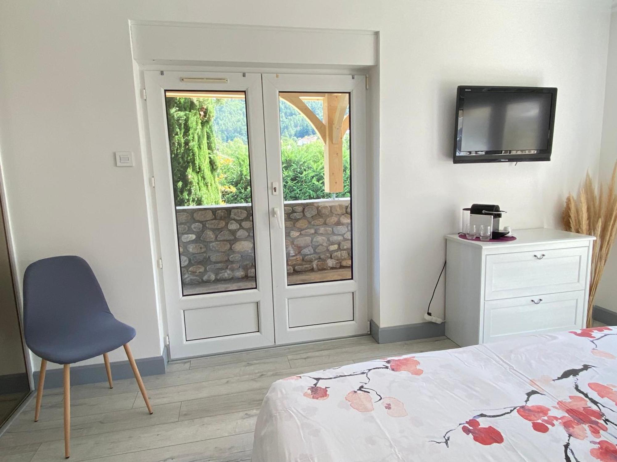 Bed and Breakfast Domaine Les Buis Saint-Fortunat-sur-Eyrieux Экстерьер фото