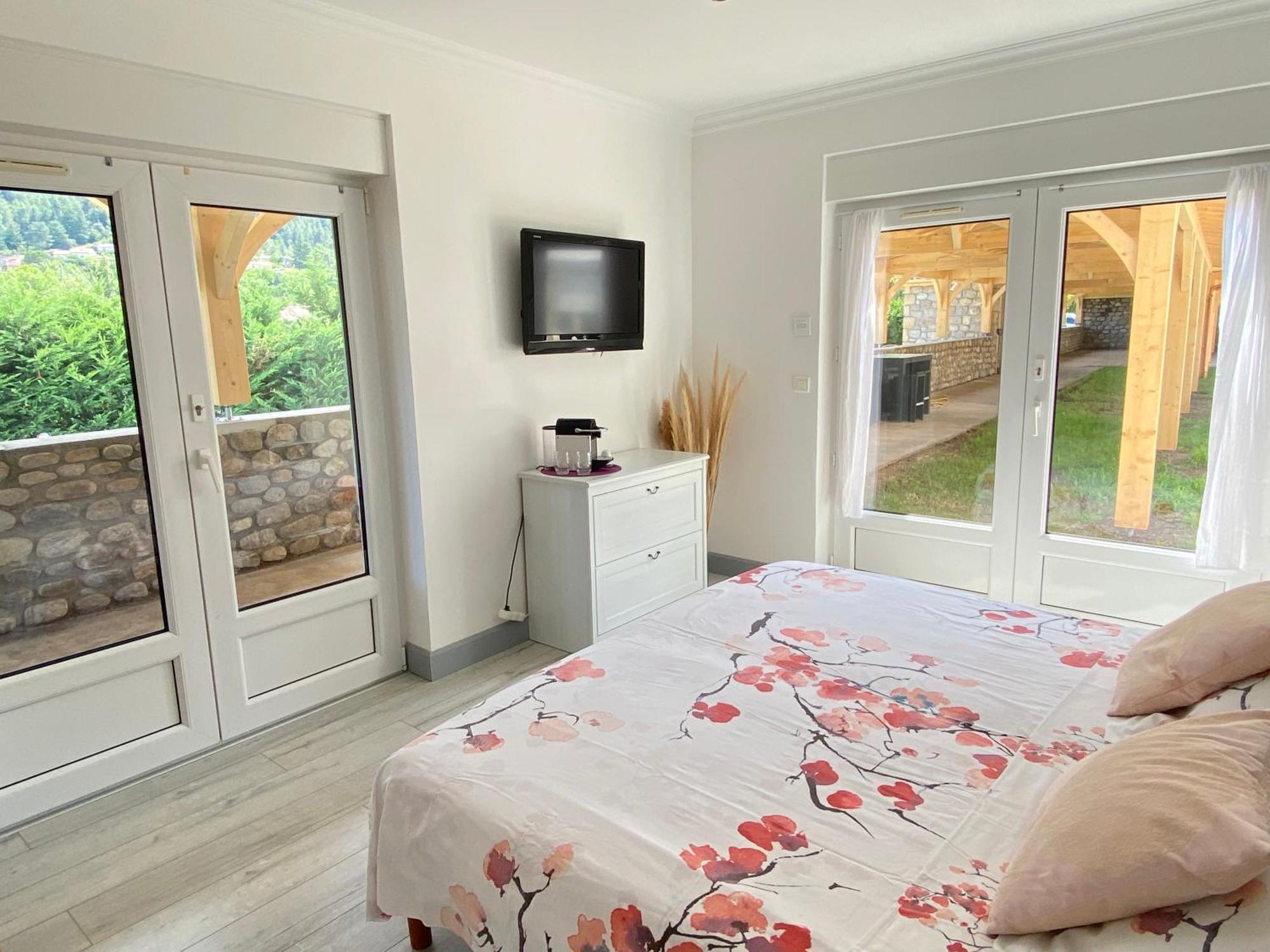 Bed and Breakfast Domaine Les Buis Saint-Fortunat-sur-Eyrieux Экстерьер фото